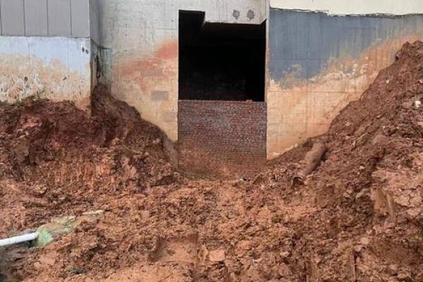 4月1号能动土吗