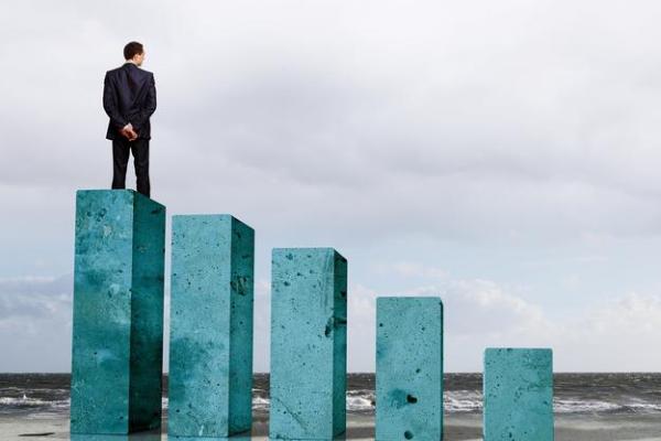 愤世嫉俗打一生肖(愤世嫉俗是什么生肖)