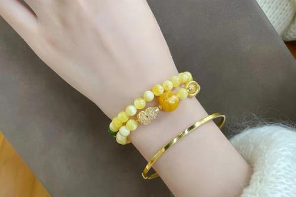 属羊适合佩戴什么_属羊人最适合佩戴的吉祥饰品推荐