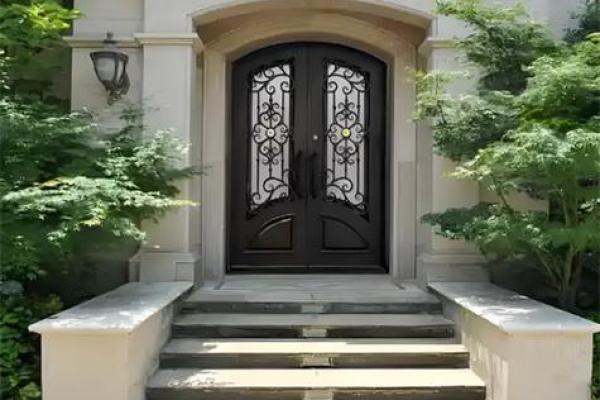 商铺风水：看台阶可知生意好坏