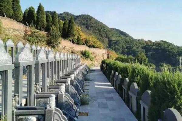 怎么样才能找到靠山靠水的风水宝地