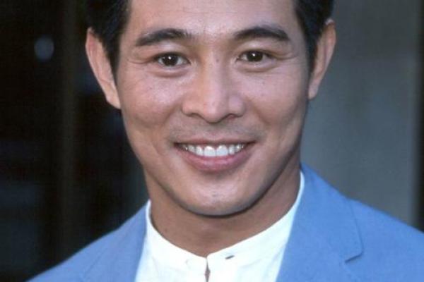 李连杰八字 李连杰八字