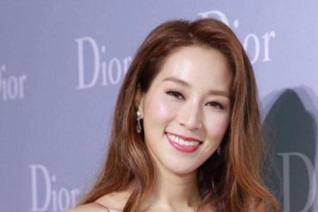 豪门媳妇系列：天选之女，八字极好的徐子淇