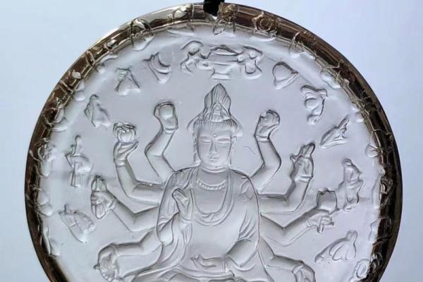 千手观音吊坠有几种 千手观音吊坠有几种