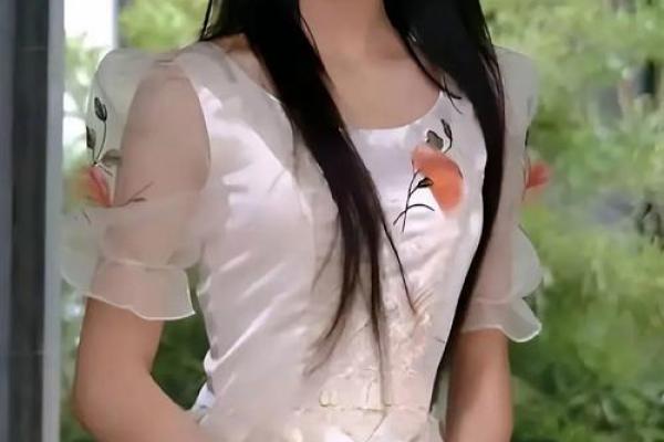 女大十八变！越变越漂亮的星座女