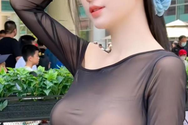 女生八字奶 女生八字奶