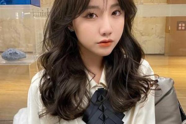 大美女八字 大美女八字