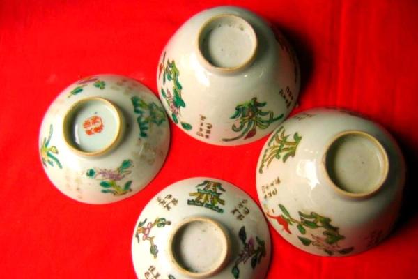 送碗风水忌讳:送别人碗好不好 送碗风水忌讳:送别人碗好不好