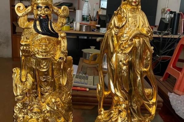 观音财神关公摆放位置图