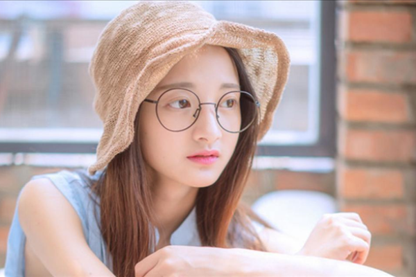 闹闹女巫店的星座运势