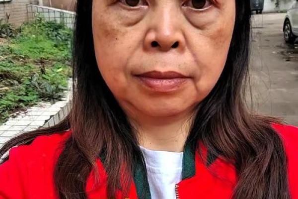 八字水特别旺的女人,八字水旺的人是傻子