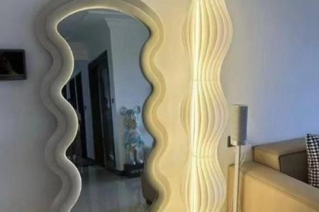 客厅镜子放什么位置？客厅风水