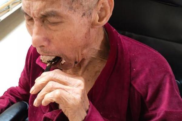 八字重的人 八字重的人