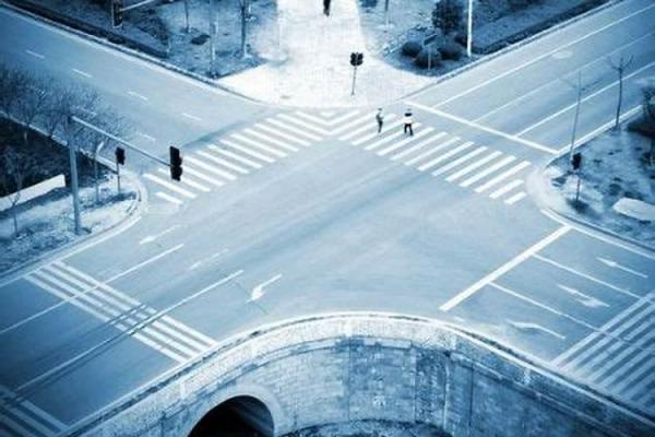 建房子风水_十字路口盖房子好吗 建房子风水_十字路口盖房子好吗