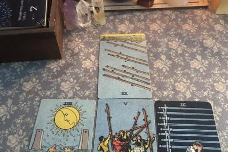 塔罗测试他舍得和你分手吗 他会舍得离开你吗