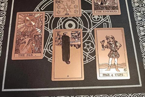 塔罗牌测试：单身对于你而言是好是坏？