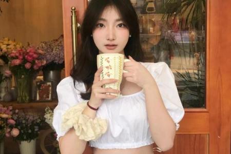 八字属水女孩长相