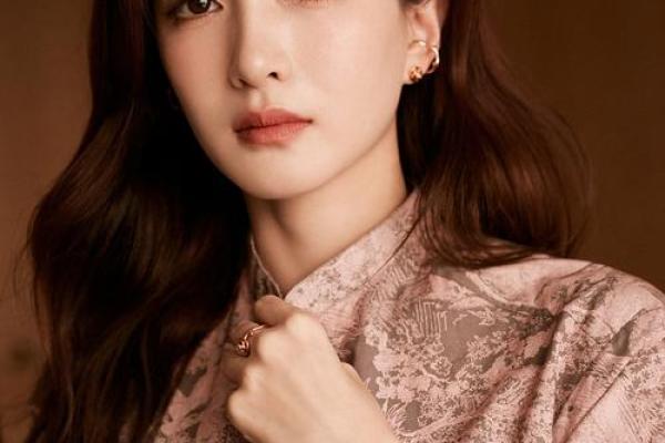 八字眉的女人是寡妇之相命吗