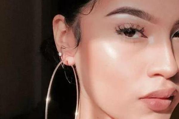 眉心突然出现八字,原因及应对措施全揭秘! 眉心突然出现八字,原因及应对措施全揭秘!