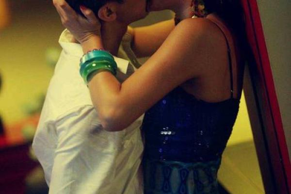 徐静蕾八字济缘详解，揭秘其性格特点与情感婚姻！