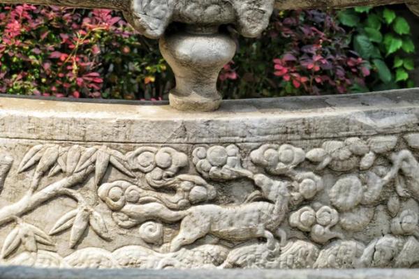 吕祖灵签第三十四签：古人龙马负图