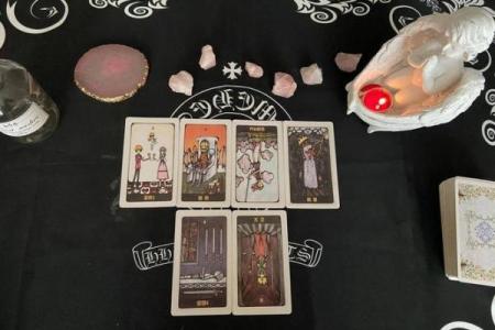 塔罗测试：前世回溯！你与他前世是什么缘分？