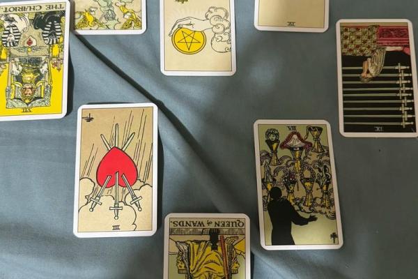 塔罗测试测春节前，将拥有啥好运？