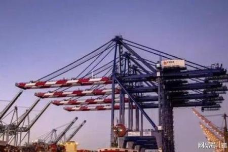 特朗普八字：木火通明三合局，大富大贵，官运坦荡